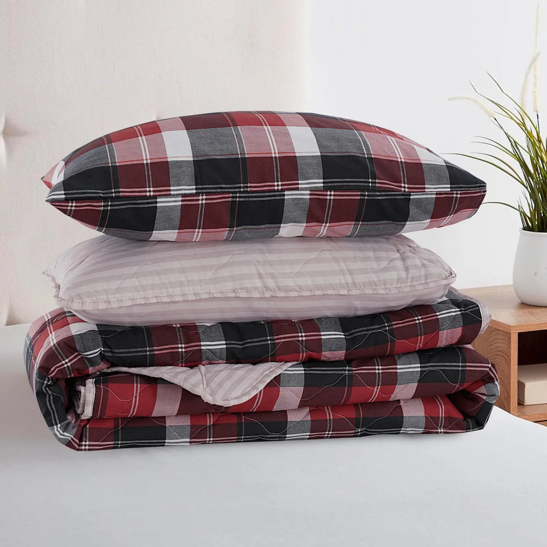 Classic Red 7-Pcs Cotton Punch