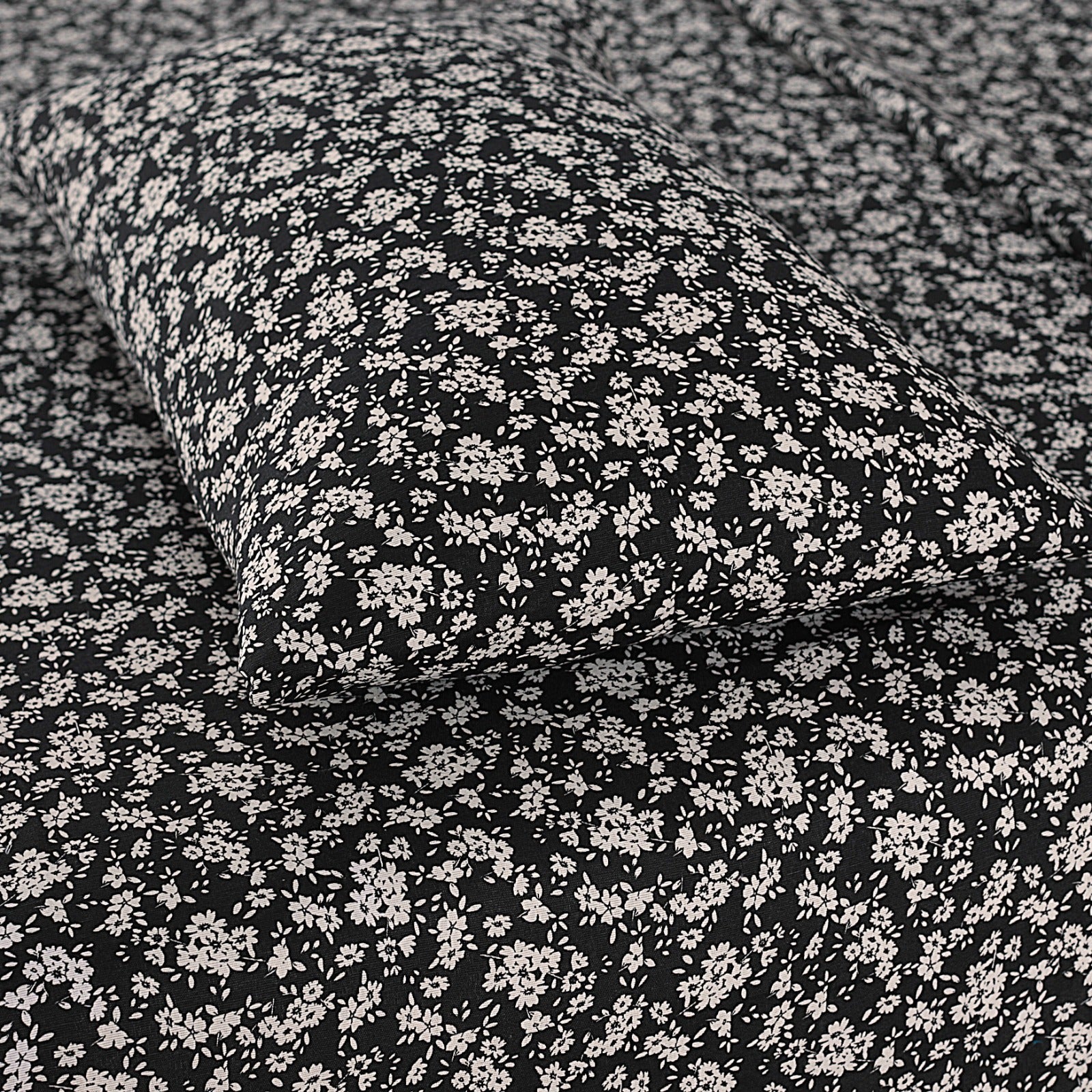 Black Chrome Floral-3pcs Cotton Punch