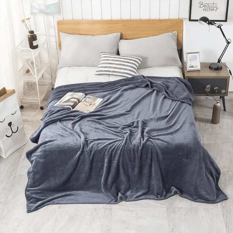 Ac Blanket Grey Silver- Oversized - Faux Fur Fluffy
