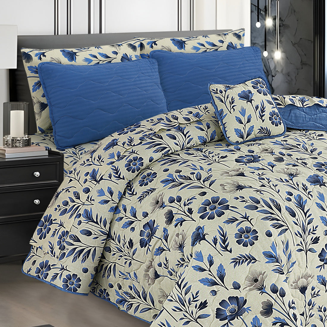 Sapphire Petals - 7 Pcs